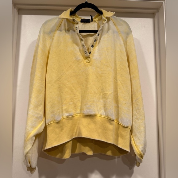 Urban Outfitters Tops - Women’s Urban Outfitters Yellow Knit Top